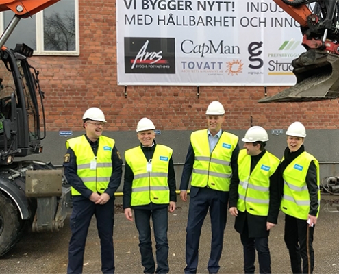 Aros tar första spadtaget med Capman och Assa